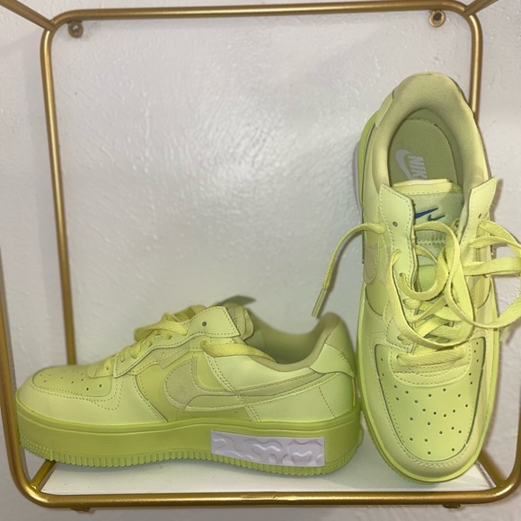 NEON GREEN AIR FORCE